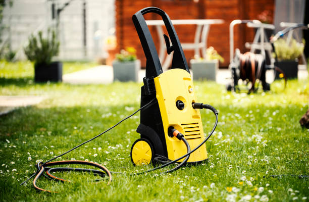 Best Parking Lot and Garage Cleaning  in Junction City, OR